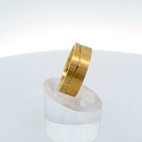 Welle mit Steinbesatz 